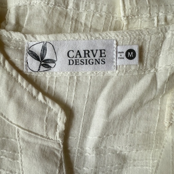 CARVE DESIGNS DYLAN TEXTURED SHIRT 100% ORGANIC COTTON ROLL TAB SLEEVES M - Picture 9 of 11